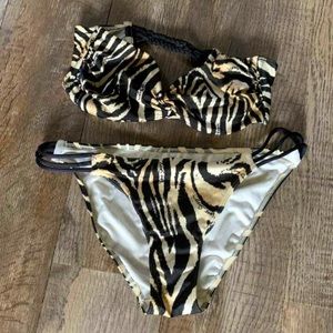 Victoria’s Secret Swimsuit M